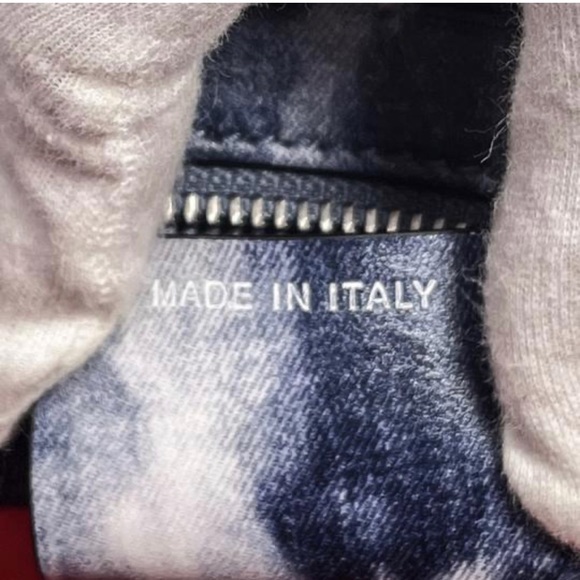 Authentic Christian louboutin Paloma tie&dye mini - Picture 10 of 17